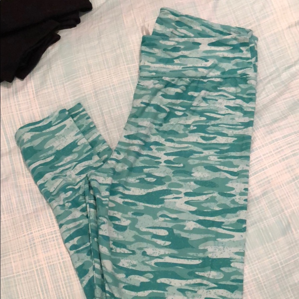 Mint camo lularoe TC leggings